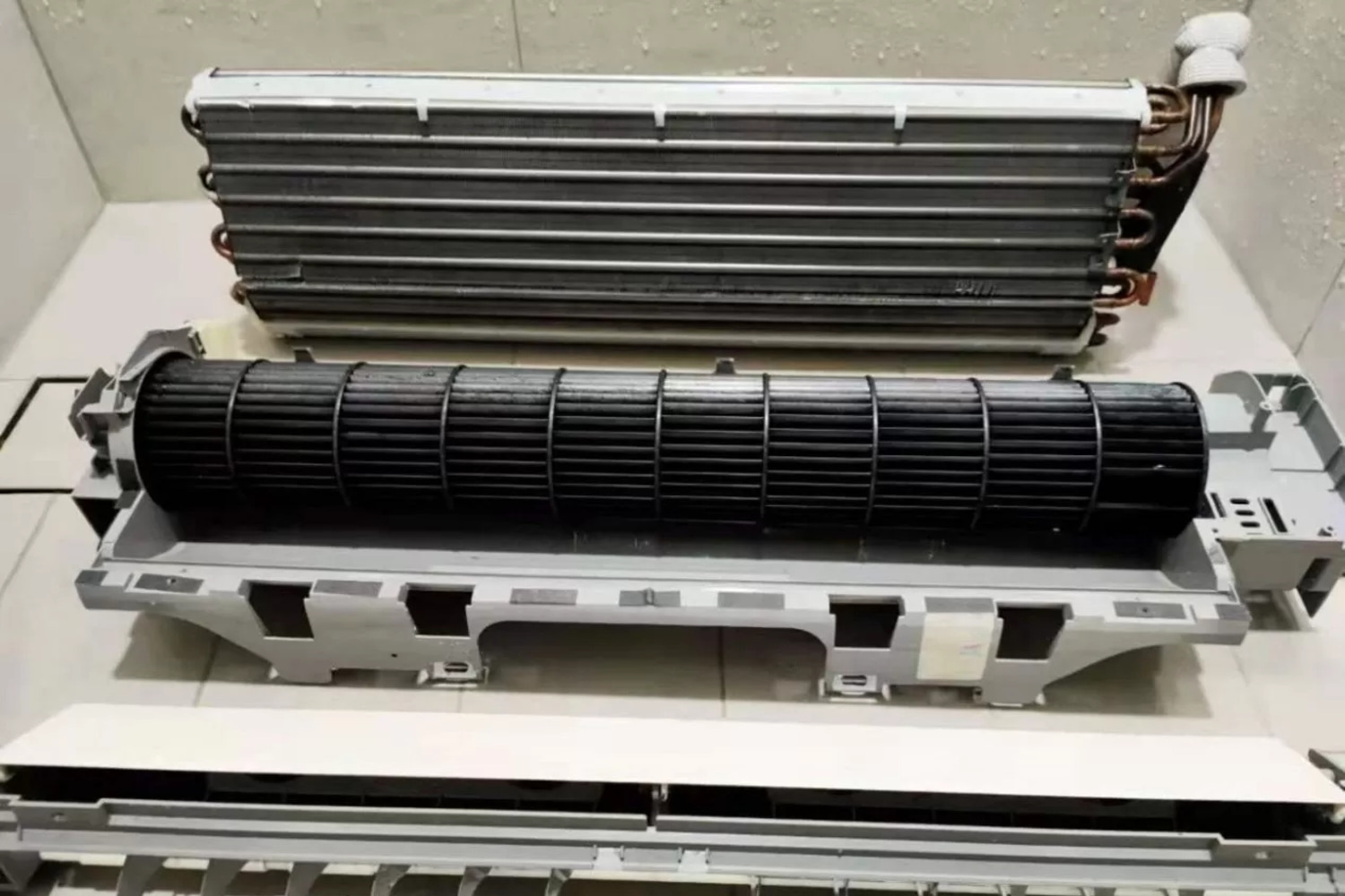 Air conditioner cleaning process and service