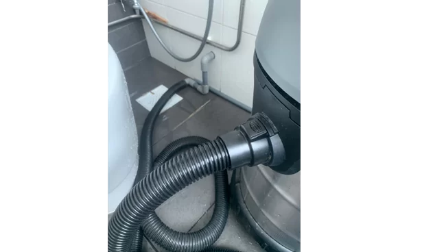 Vaccum of drainage system